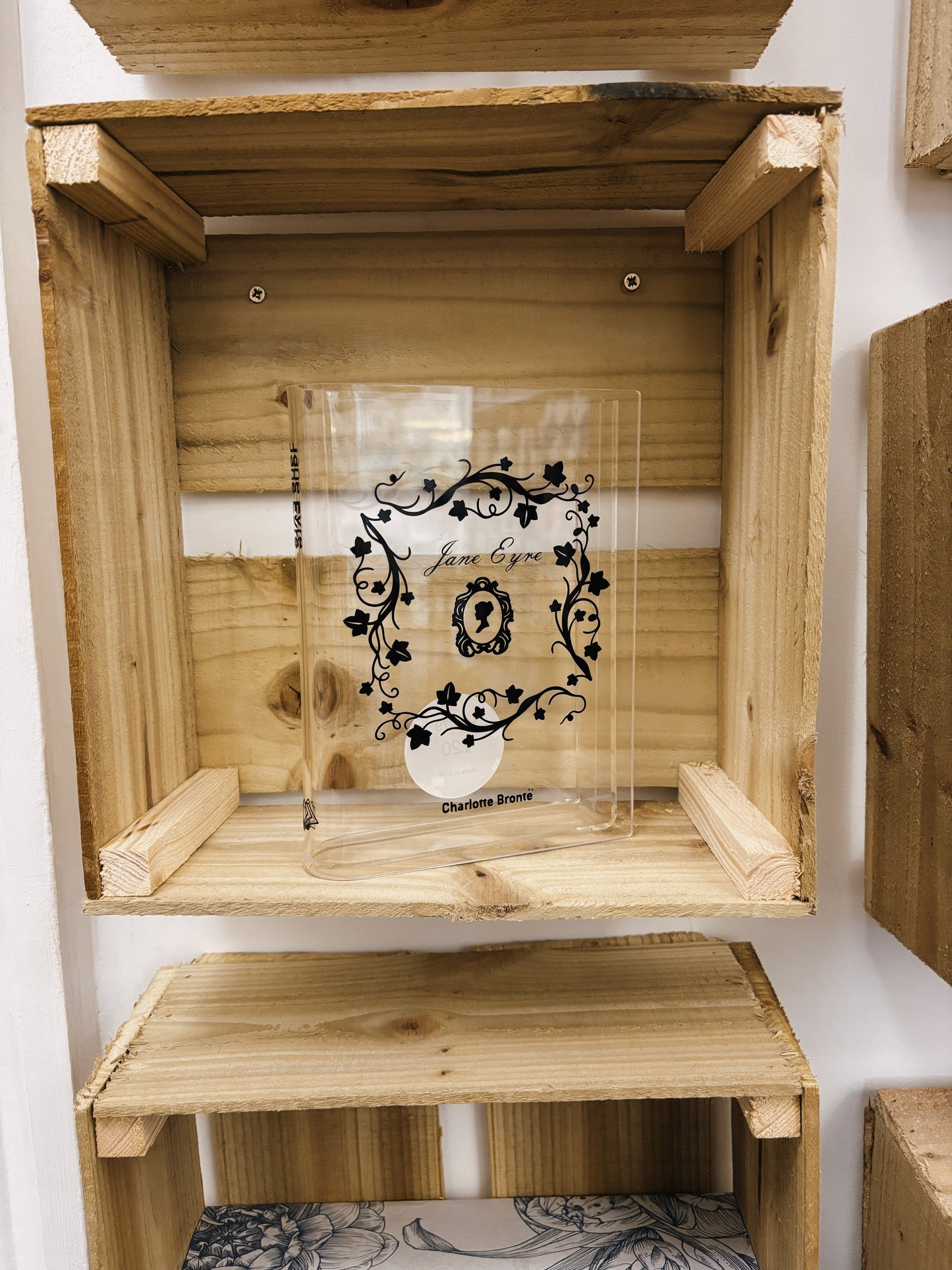 Jane Eyre Bookvase